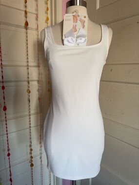 Charlotte Russe White Bodycon Dress Size M Graduation Bridal Party + Anklet NWT